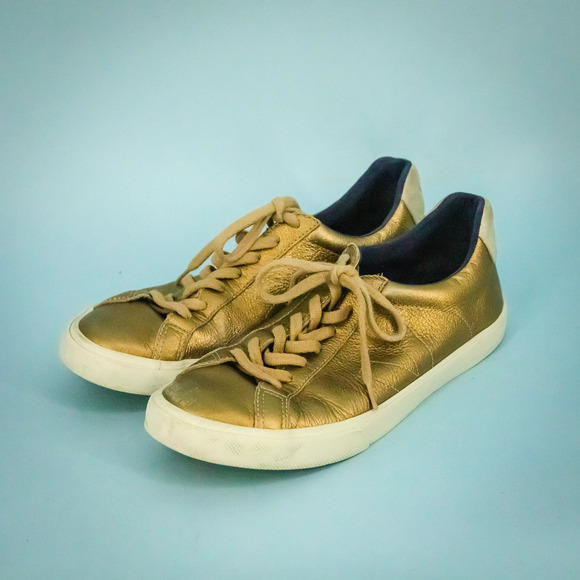 Veja Size 10 Esplar Bronze Gold Metallic Lace Up Low Top Leather Sneakers Shoes - Picture 1 of 8